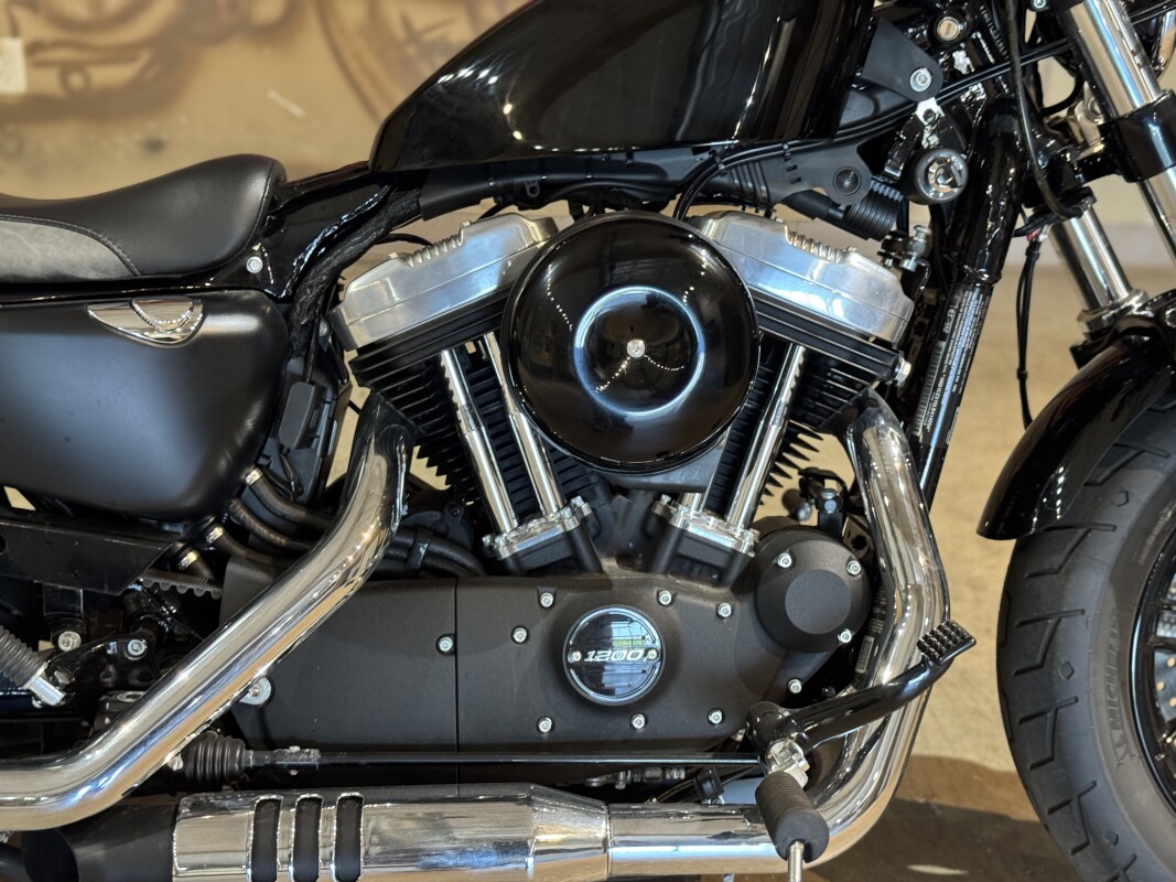 XL 1200X 2020 Forty-Eight - Photo 7