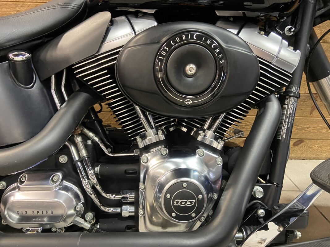 2012 Harley-Davidson Fat Boy Lo Vivid Black FLSTFB - Photo 3