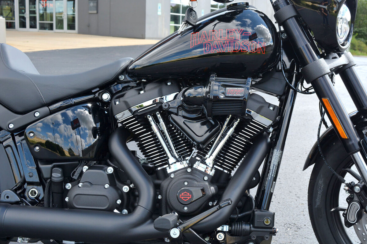 2025 Harley-Davidson Low Rider S Vivid Black - Photo 9