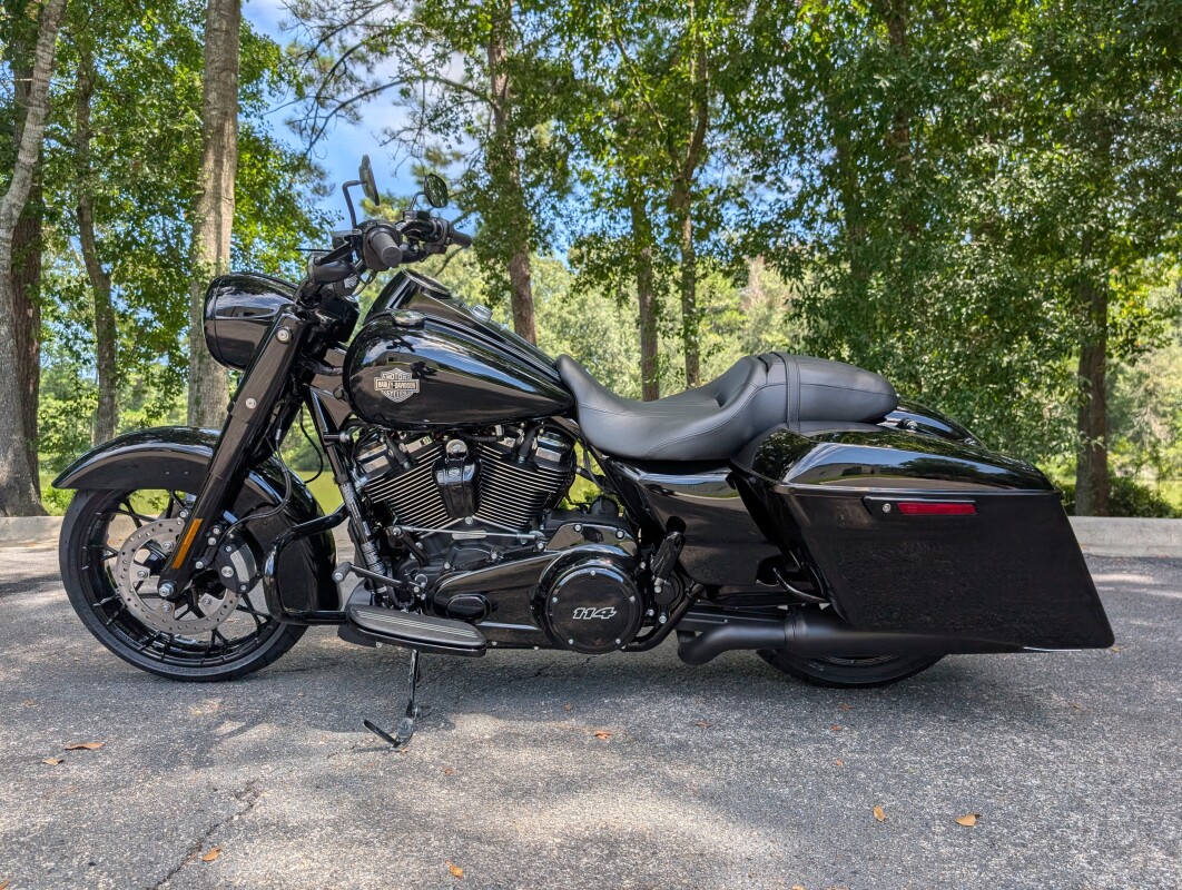 FLHRXS 2025 Road King Special - Photo 9