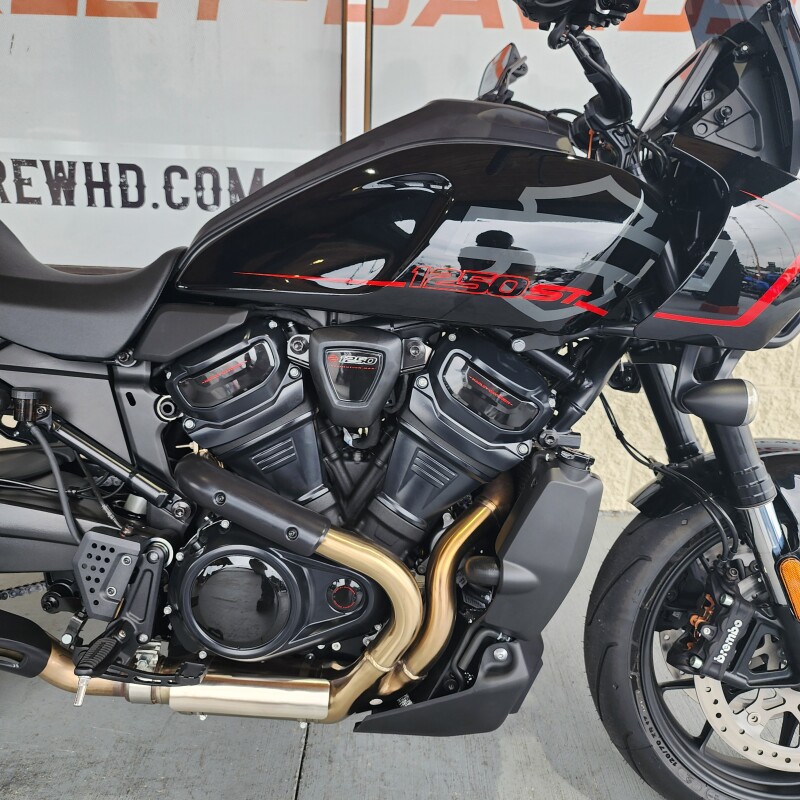RA1250ST 2025 Pan America 1250 ST - Photo 6