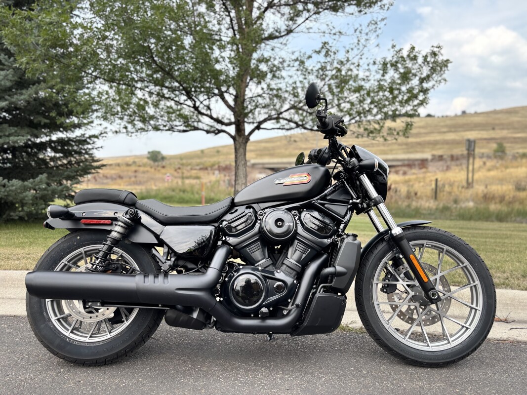 2025 Harley-Davidson Nightster Special Black Denim