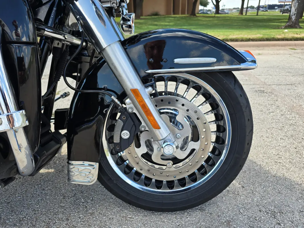 2011 Harley-Davidson Electra Glide Ultra Limited - Photo 7