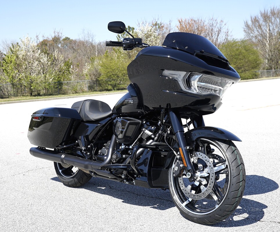 Road Glide - Photo 8