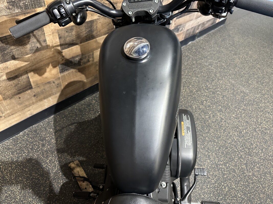 2010 Harley-Davidson Iron 883 Black Denim XL883N - Photo 6