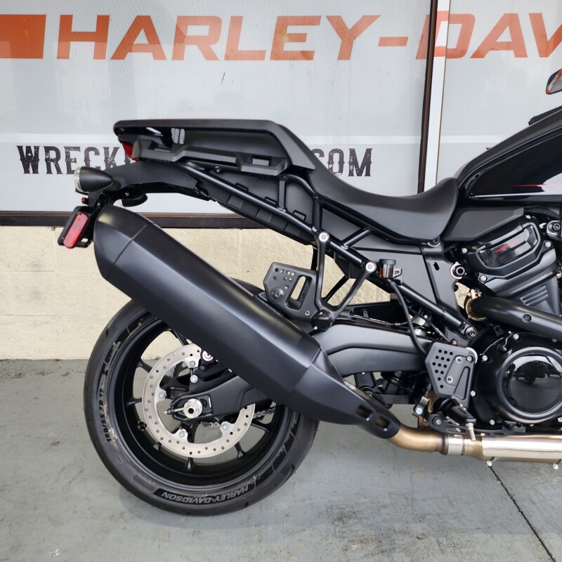 RA1250ST 2025 Pan America 1250 ST - Photo 8