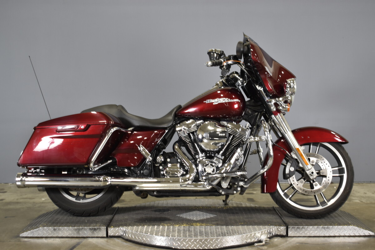 2014 Harley-Davidson Street Glide Special FLHXS