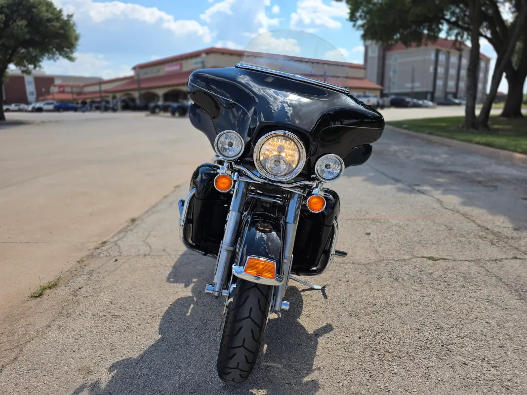 2011 Harley-Davidson Electra Glide Ultra Limited - Photo 3