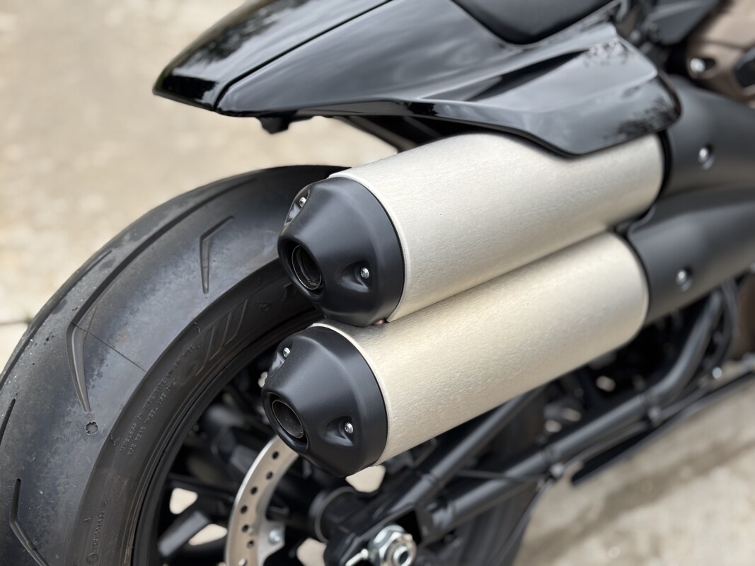 2024 Harley-Davidson Sportster S Vivid Black - Photo 9