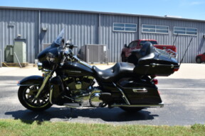 2015 Harley-Davidson® Ultra Limited thumb 0