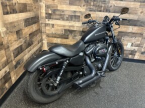 2010 Harley-Davidson® Iron 883™ Black Denim XL883N thumb 3
