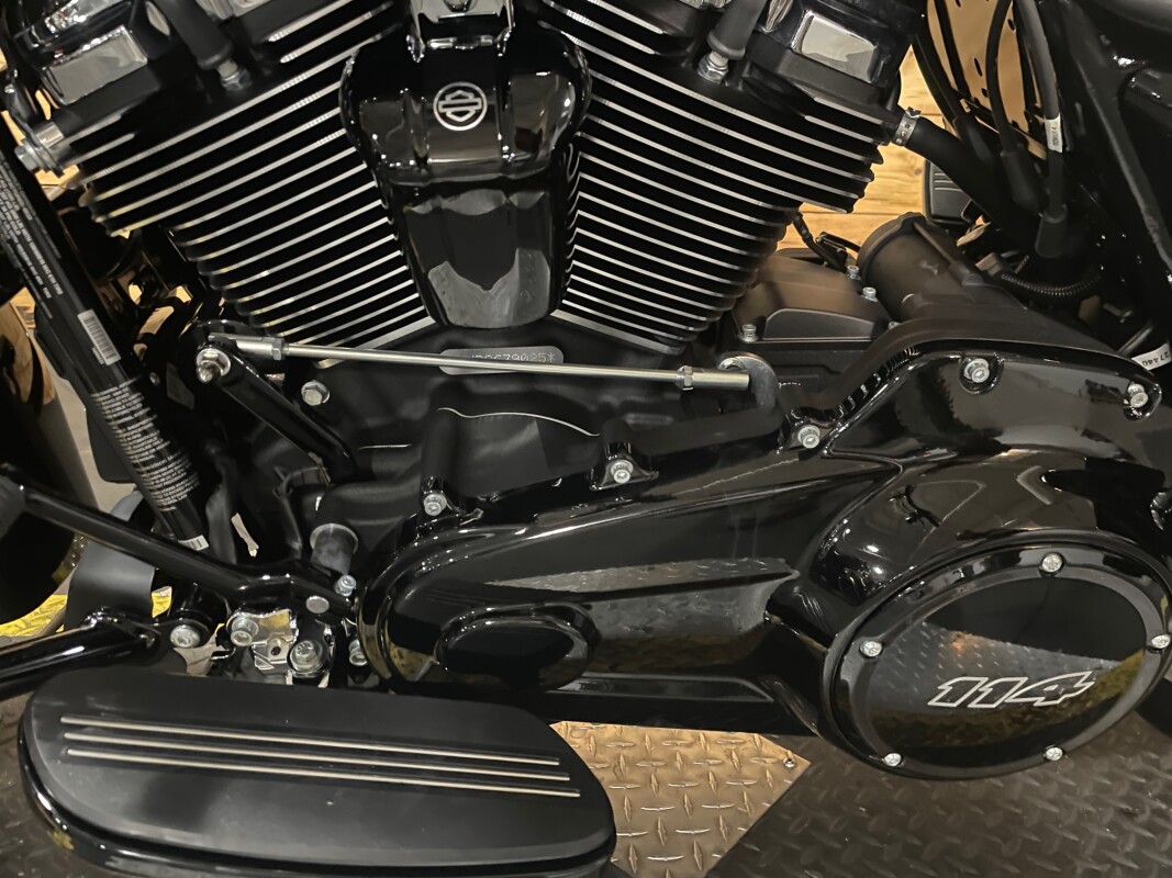 Harley-Davidson Road King Special 2025 FLHRXS VIVID BLACK - Photo 9