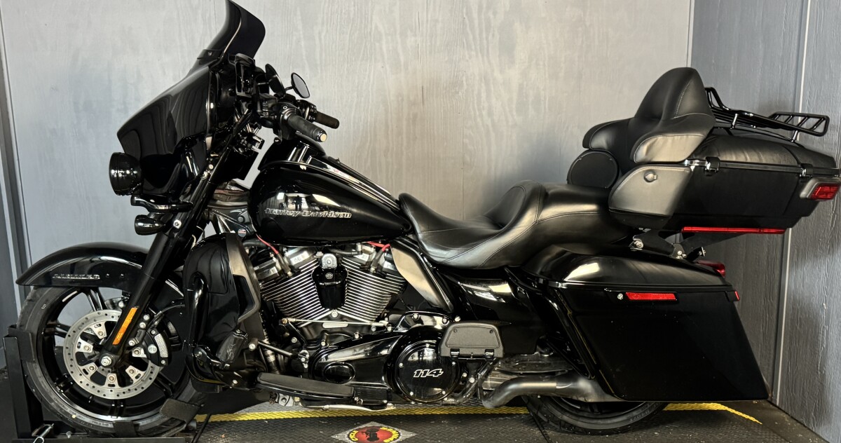 2020 Harley-Davidson Ultra Limited FLHTK BLACK - Photo 3