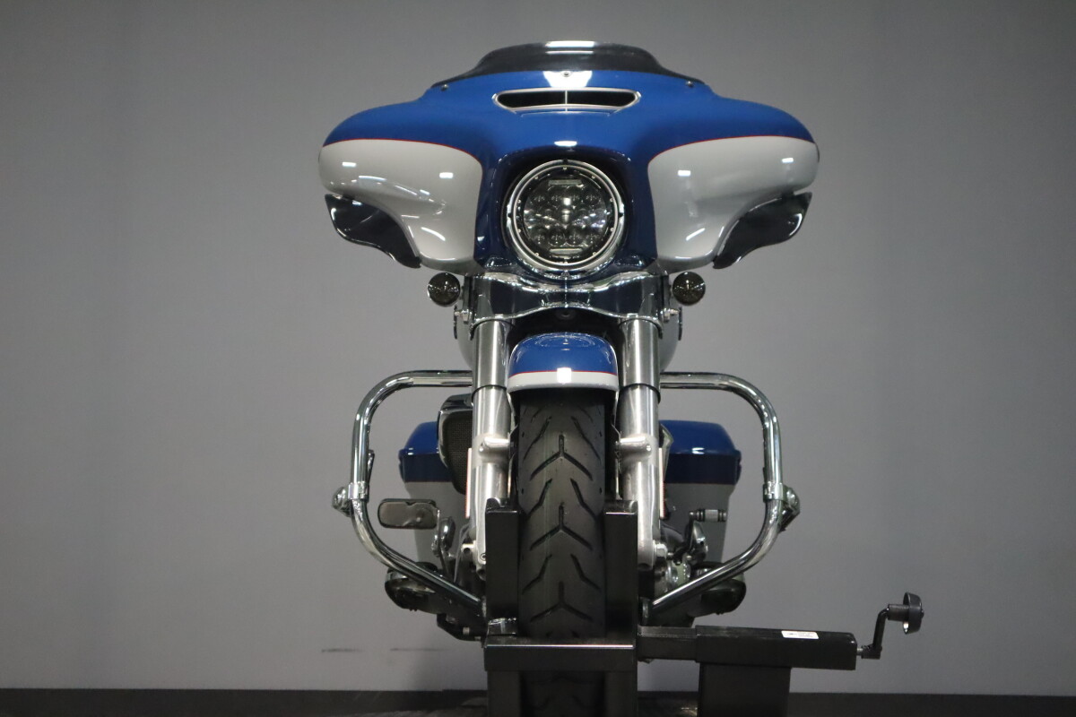 2023 Harley-Davidson Street Glide FLHX - Photo 3
