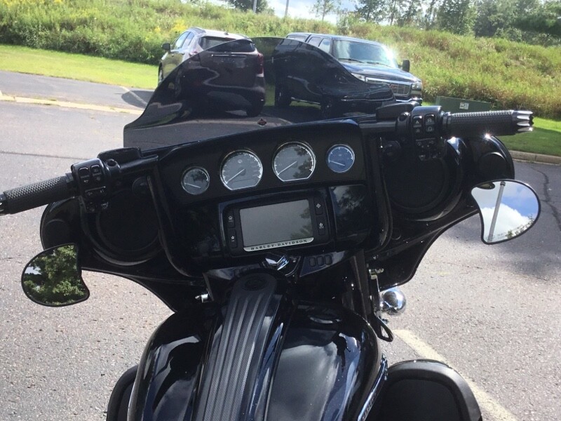 FLHXSE 2016 CVO Street Glide - Photo 7
