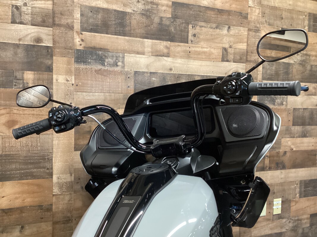 2025 Harley-Davidson Road Glide Billiard Gray - Black Finish FLTRX - Photo 5