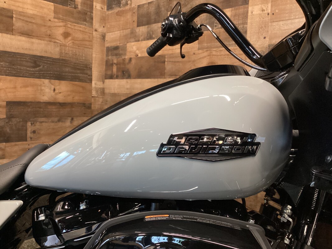 2025 Harley-Davidson Road Glide Billiard Gray - Black Finish FLTRX - Photo 7