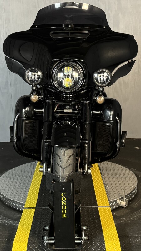 2020 Harley-Davidson Ultra Limited FLHTK BLACK - Photo 2