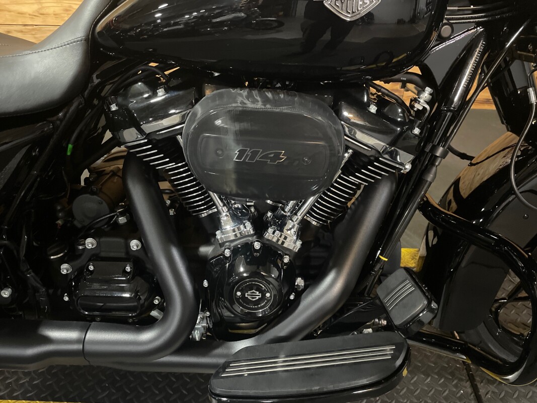 Harley-Davidson Road King Special 2025 FLHRXS VIVID BLACK - Photo 2