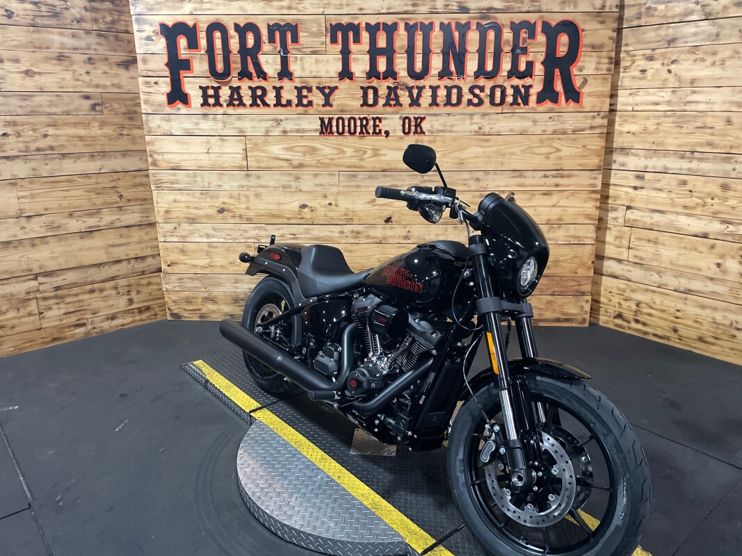 Harley-Davidson Low Rider S 2025 FXLRS VIVID BLACK - Photo 3