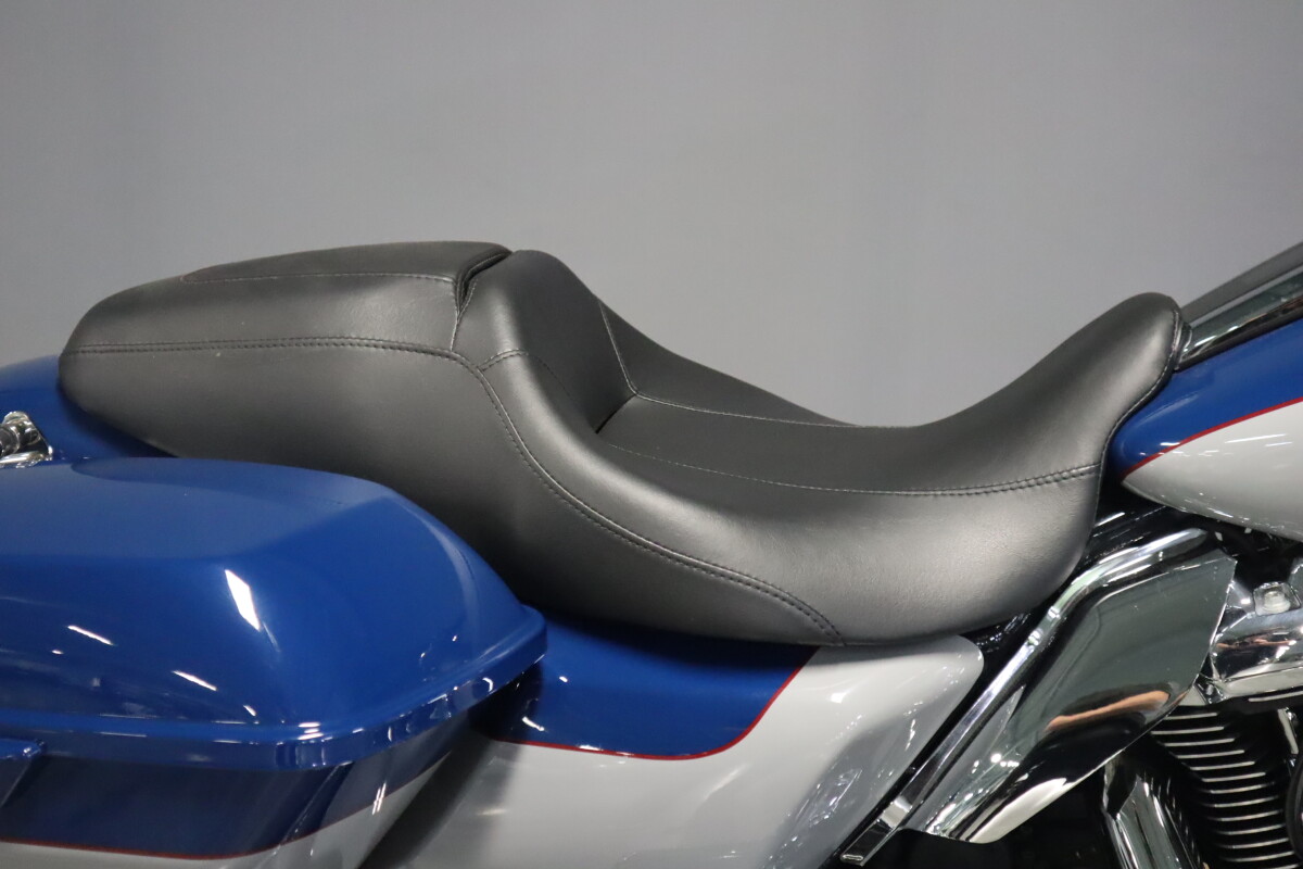 2023 Harley-Davidson Street Glide FLHX - Photo 10