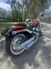 2025 Harley-Davidson® Fat Boy® thumb 3