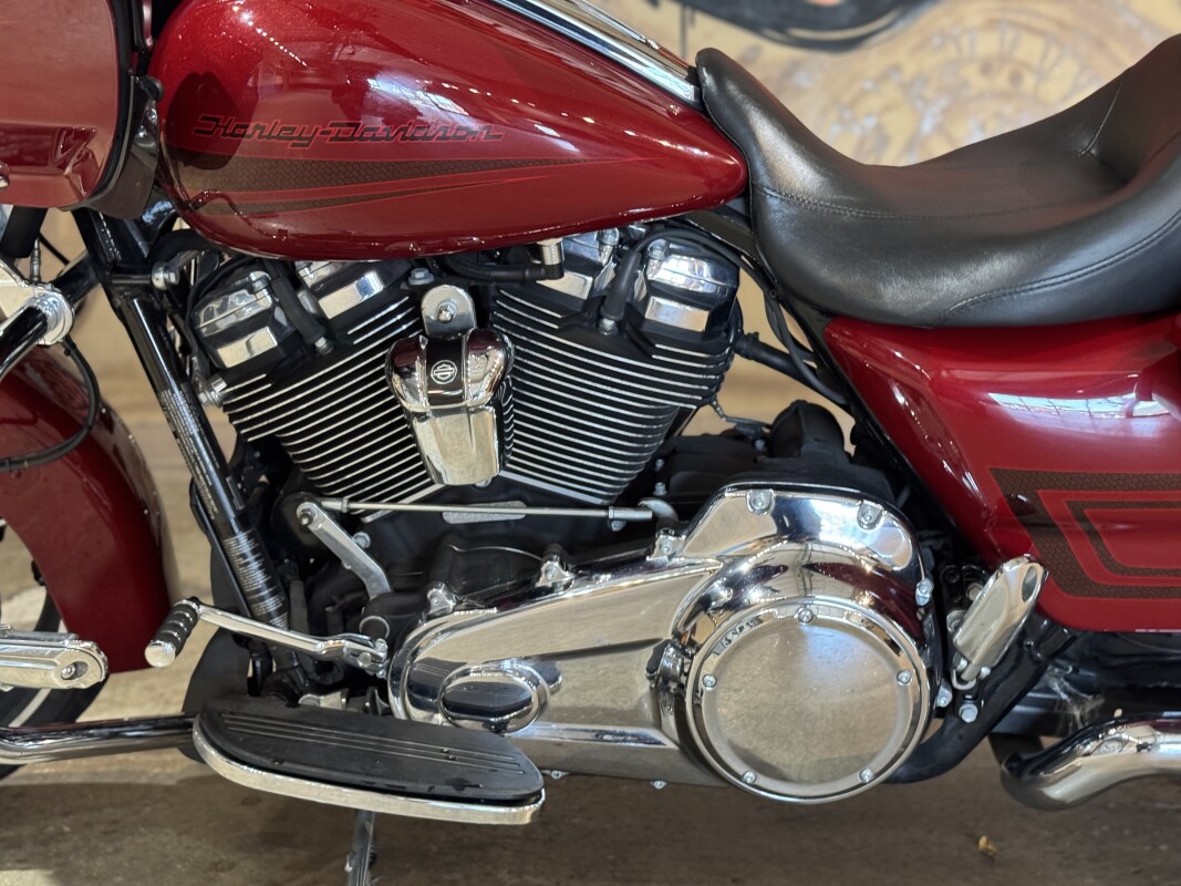 FLTRX 2020 Road Glide - Photo 7
