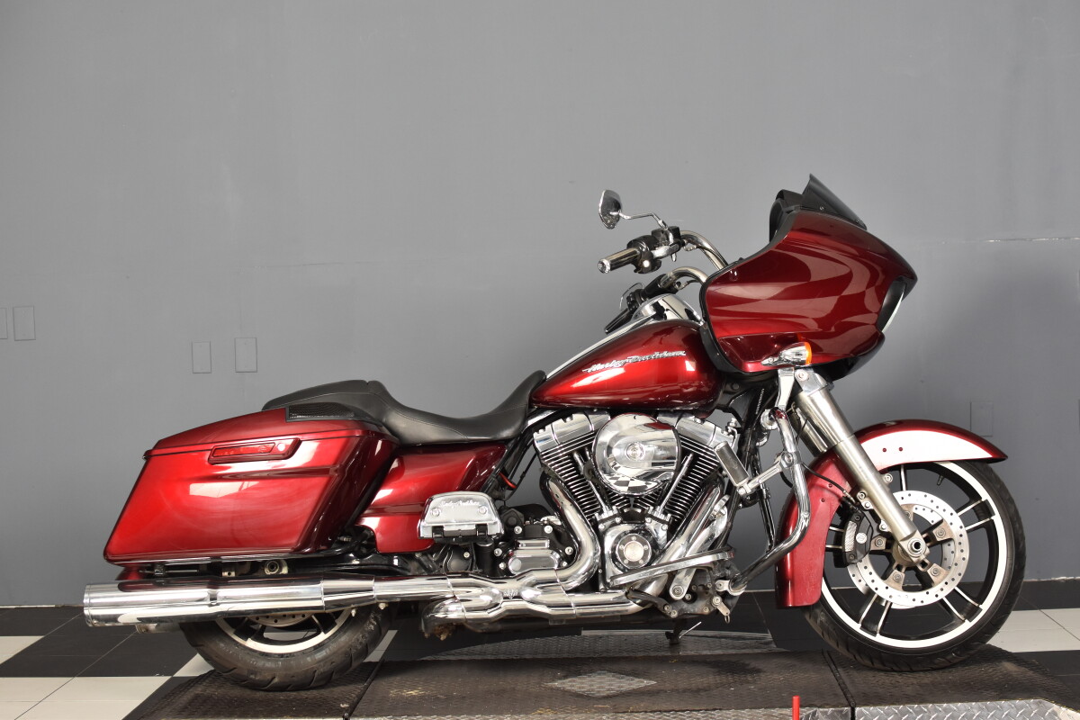 HARRY　TOUR 2014 2014 Harley Davidson Touring Road King FLHR Mysterious Red