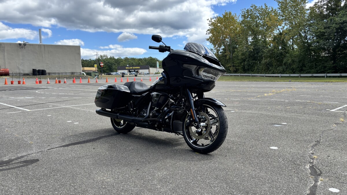 FLTRX 2025 Road Glide - Photo 5