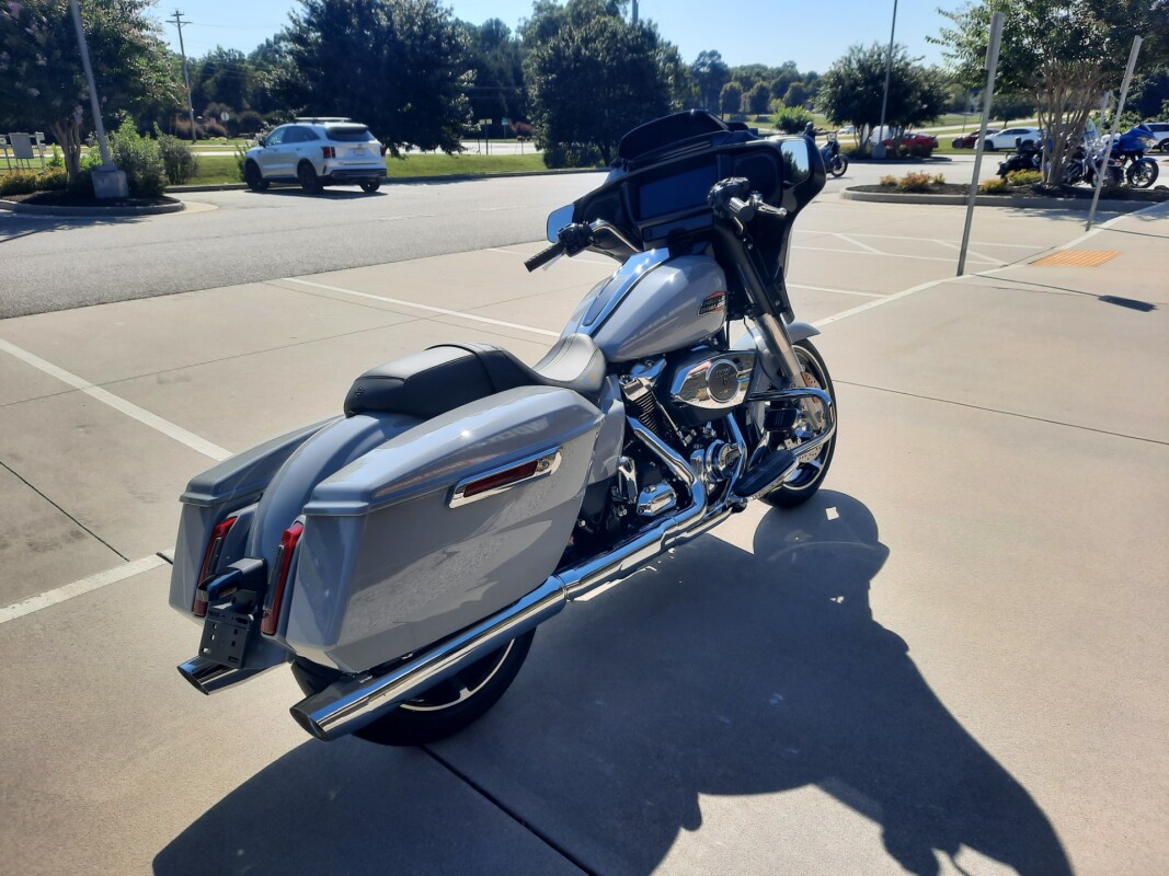 2025 Harley-Davidson Street Glide Billiard Gray - Photo 6