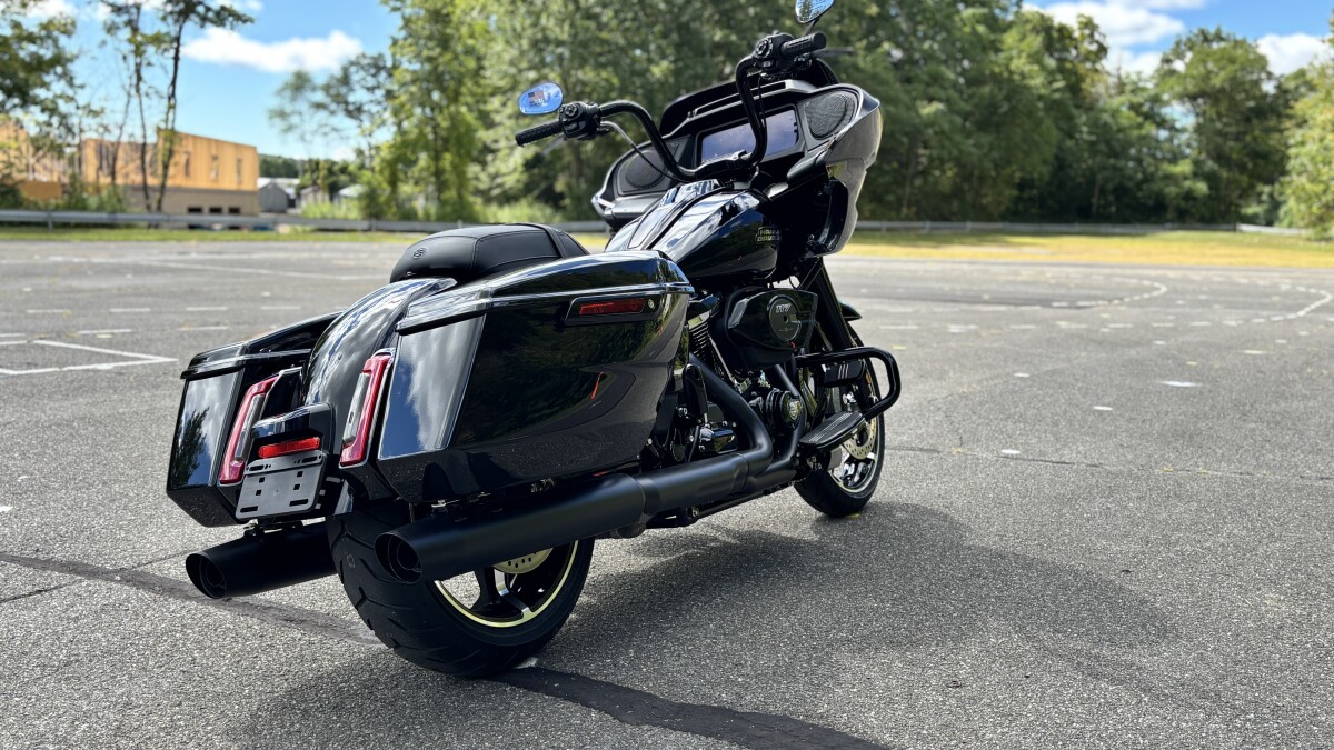 FLTRX 2025 Road Glide - Photo 8