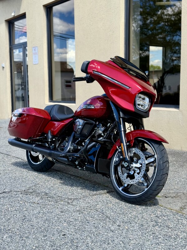2025 Harley-Davidson Street Glide FLHX - Photo 3