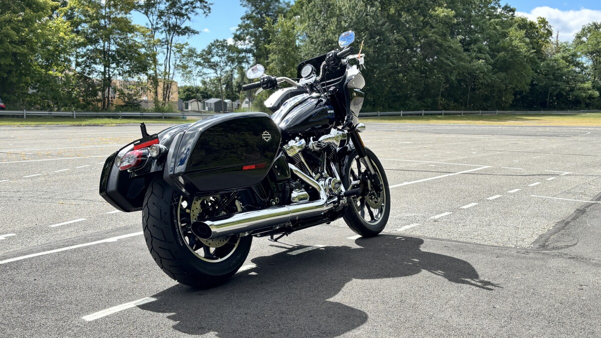 FXLRST 2025 Low Rider ST - Photo 8