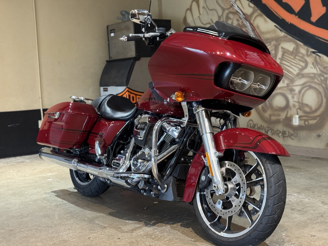FLTRX 2020 Road Glide - Photo 10