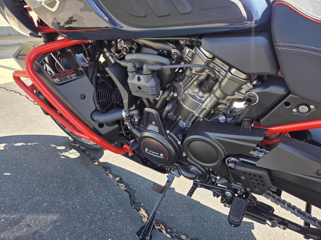 RA1250SE 2025 CVO Pan America - Photo 5