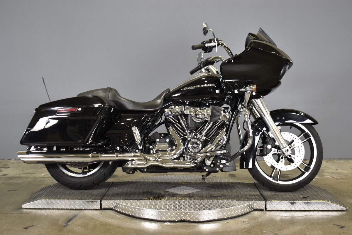 DAMNGOOD!!ver. 2024edition【BLACK】 New 2025 Harley-Davidson Road Glide® 3 Whiskey Firestorm