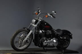 2023 Harley-Davidson® Softail® Standard FXST thumb 0