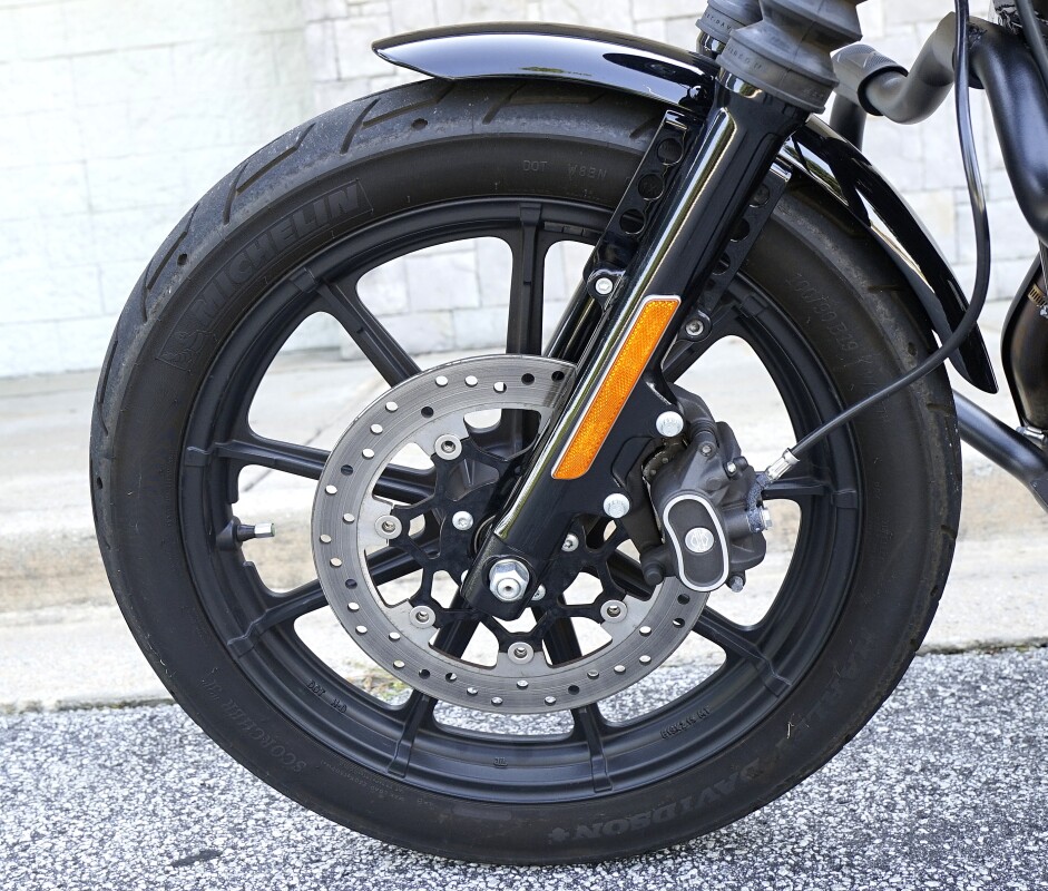 Iron 1200 - Photo 5