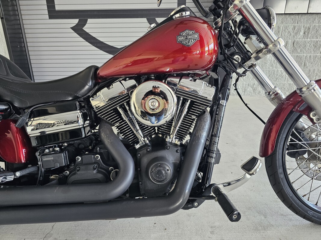 2017 Harley-Davidson Wide Glide - Photo 2