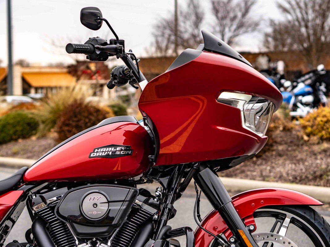 FLTRX 2025 Road Glide - Photo 9