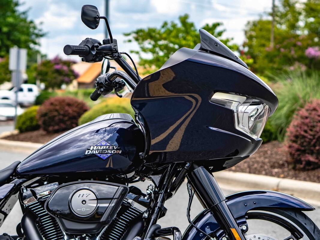 FLTRX 2025 Road Glide - Photo 10
