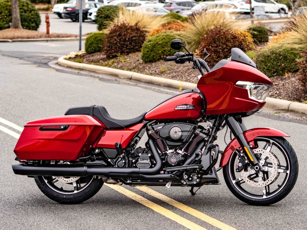 FLTRX 2025 Road Glide - Photo 5