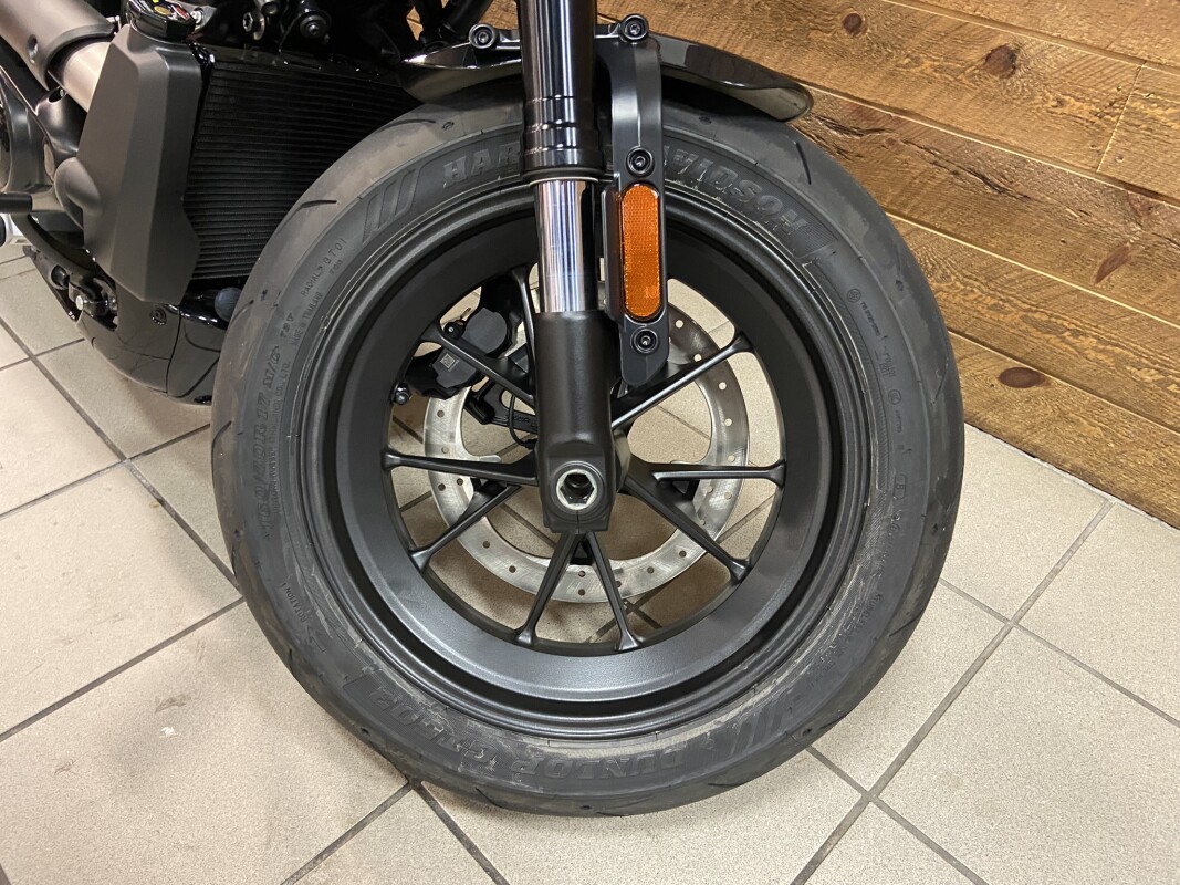 2025 Harley-Davidson Sportster S Vivid Black RH1250S - Photo 4