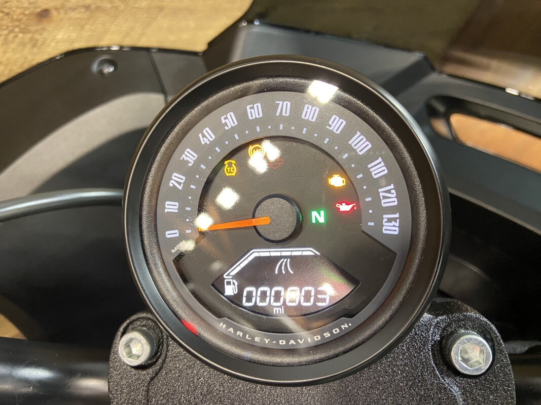 2025 Harley-Davidson Low Rider ST Vivid Black FXLRST - Photo 6