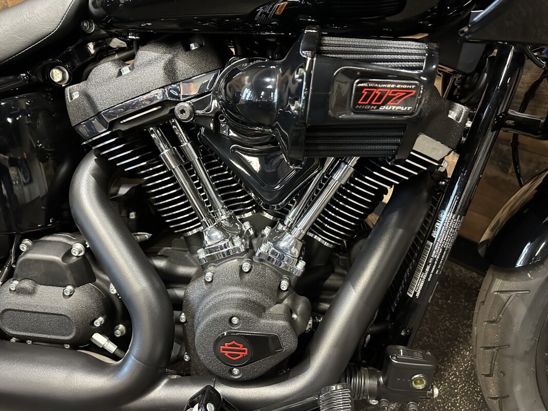 2025 Harley-Davidson Low Rider ST Vivid Black - Black Finish FXLRST - Photo 7