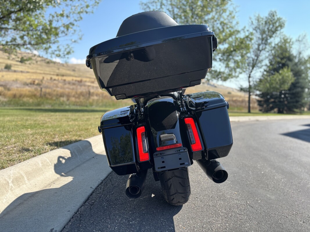 2025 Harley-Davidson Road Glide Vivid Black - Photo 8