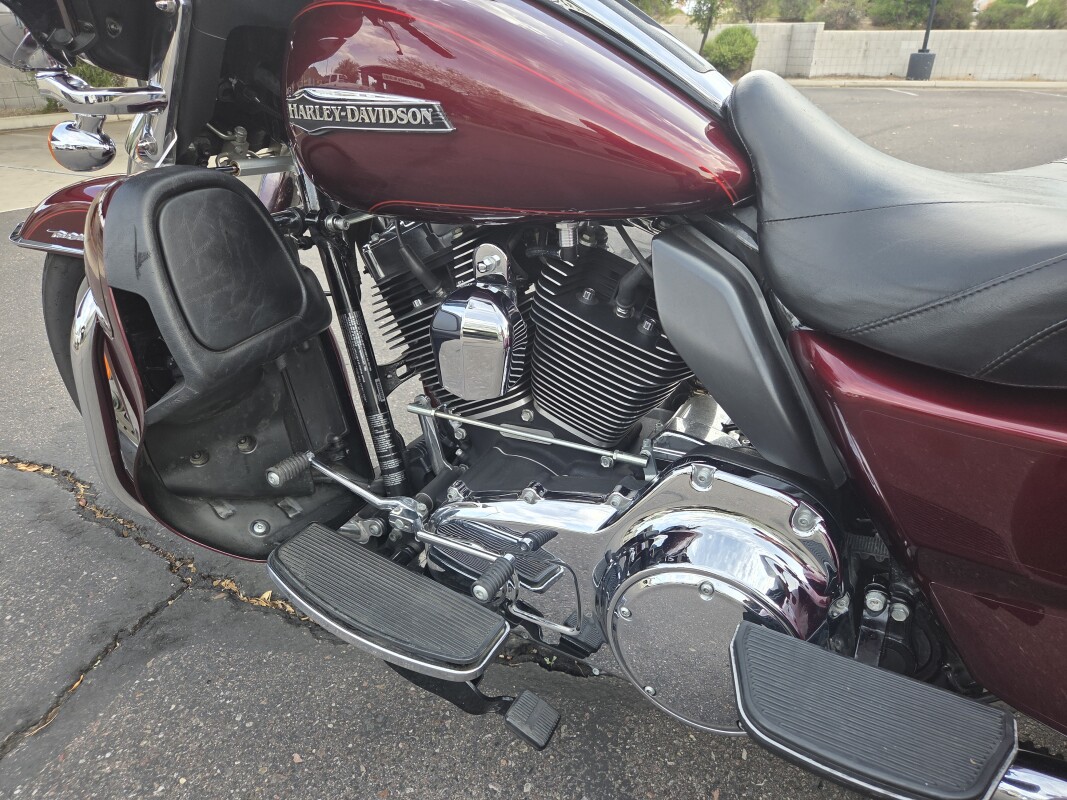 FLHTCUTG 2015 Tri Glide Ultra - Photo 5