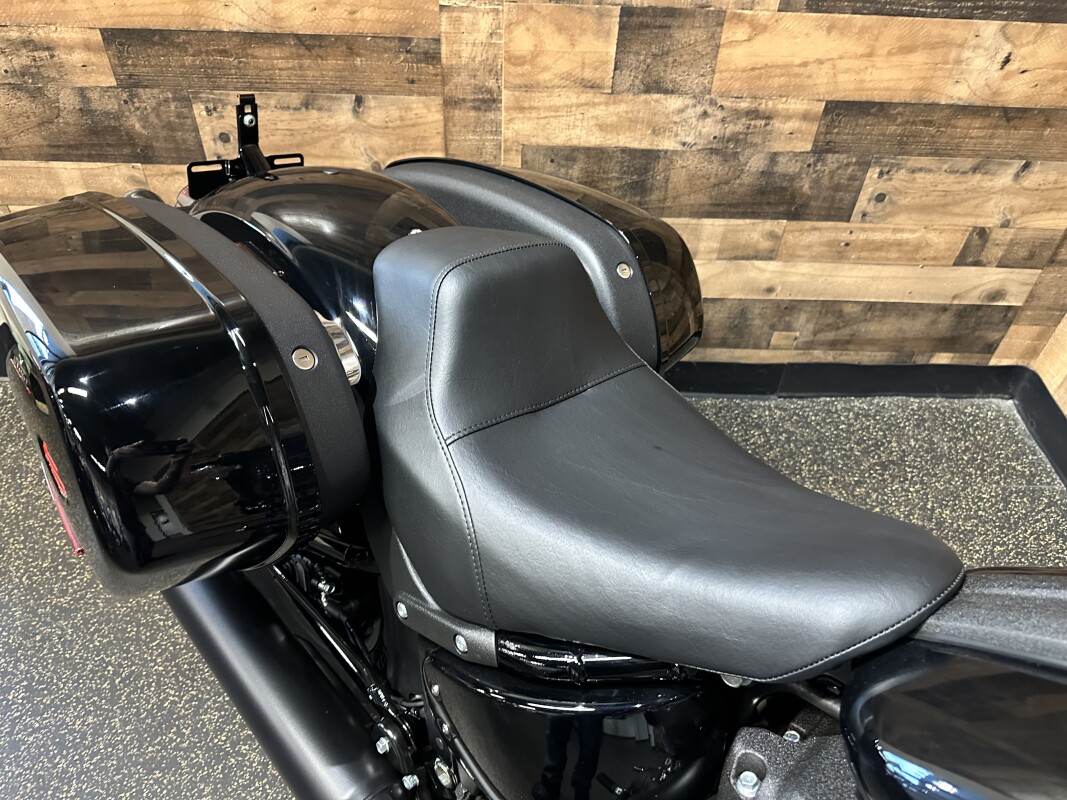 2025 Harley-Davidson Low Rider ST Vivid Black - Black Finish FXLRST - Photo 8