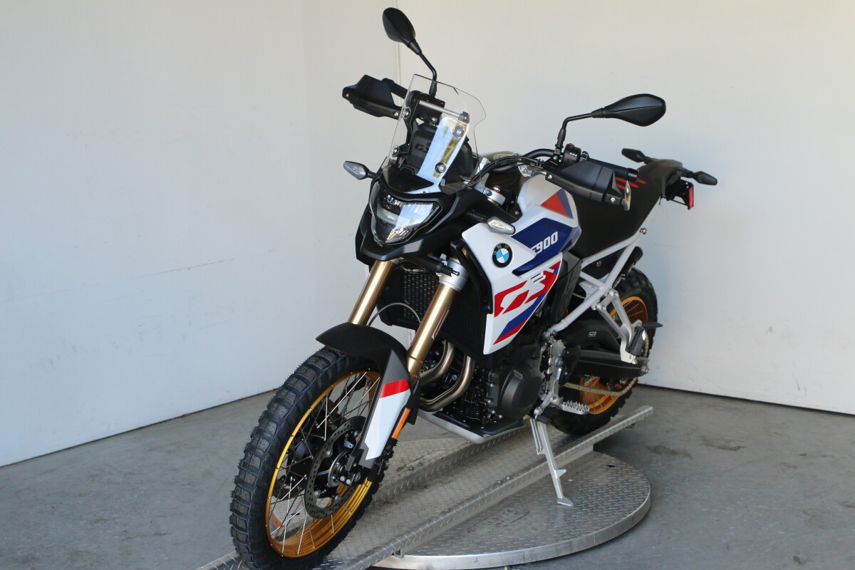 2025 BMW F 900 GS - Photo 9