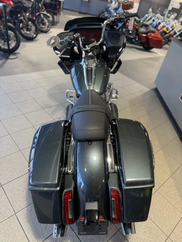 FLTRX 2025 Road Glide - Photo 7